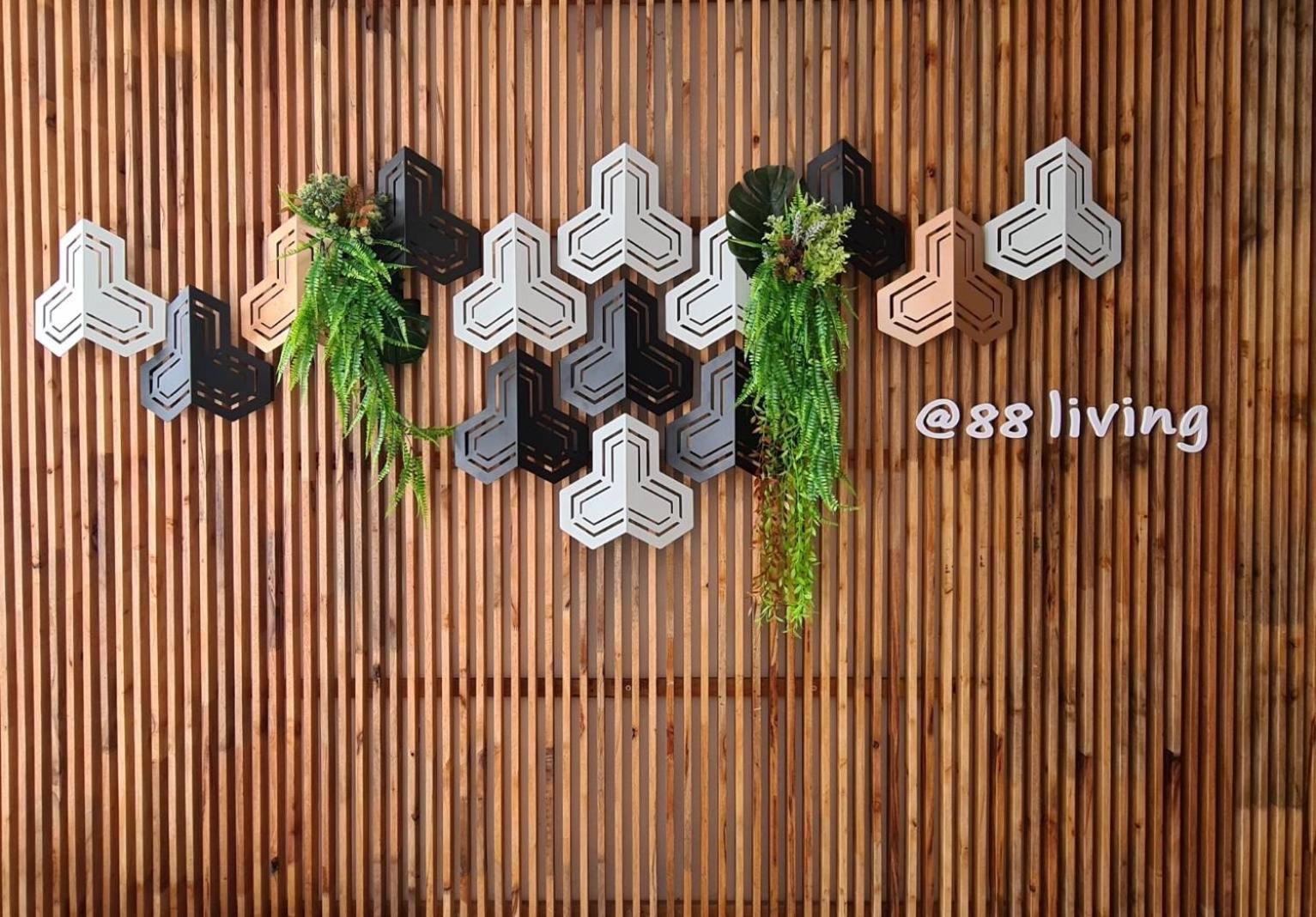 88 Living Aparthotel Bangkok Buitenkant foto